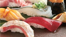 日本人オーナーシェフによる江戸前寿司 -鮨凛-