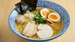 ジャンル別バンコクの厳選ラーメン20杯!!プロモーション付き!