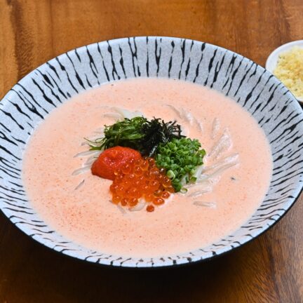 鶴うどん トンロー店