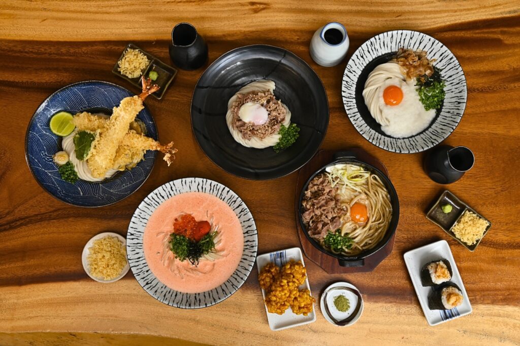 鶴うどん トンロー店