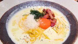 【バンコクの新規開店レストラン】松パスタ