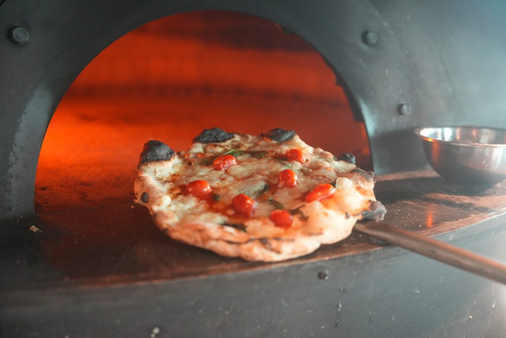 ピッツァスタジオタマキ バンコク