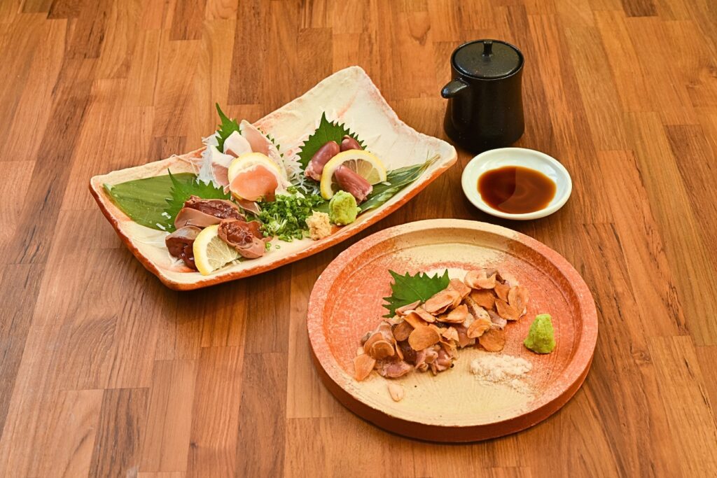 焼鳥十番六角 エカマイ